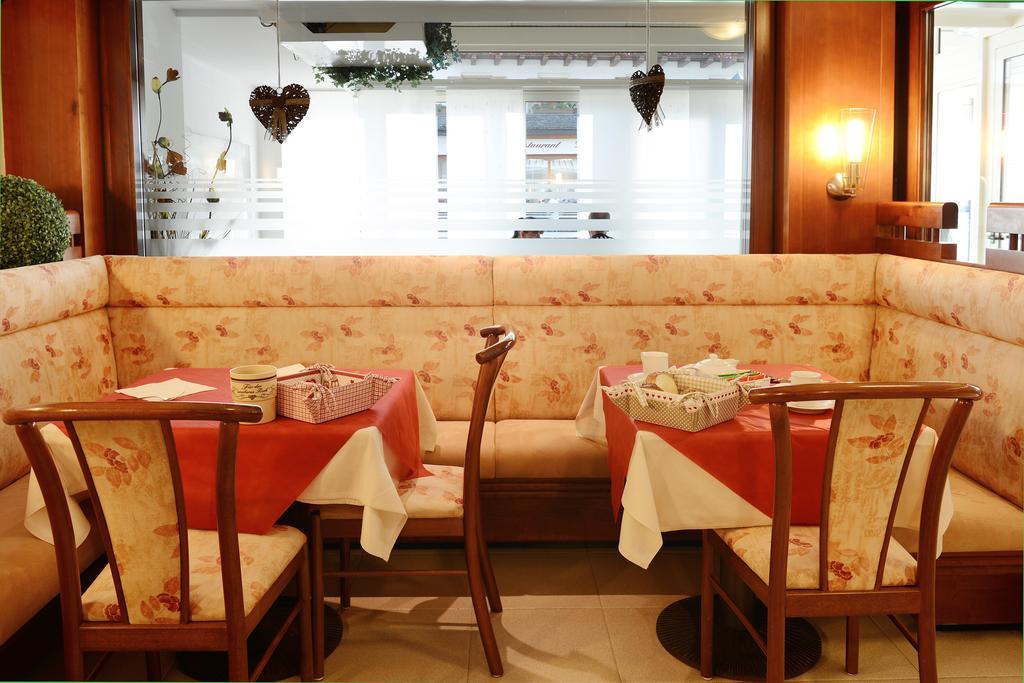 Residence Hotel Fever Ortisei Bagian luar foto