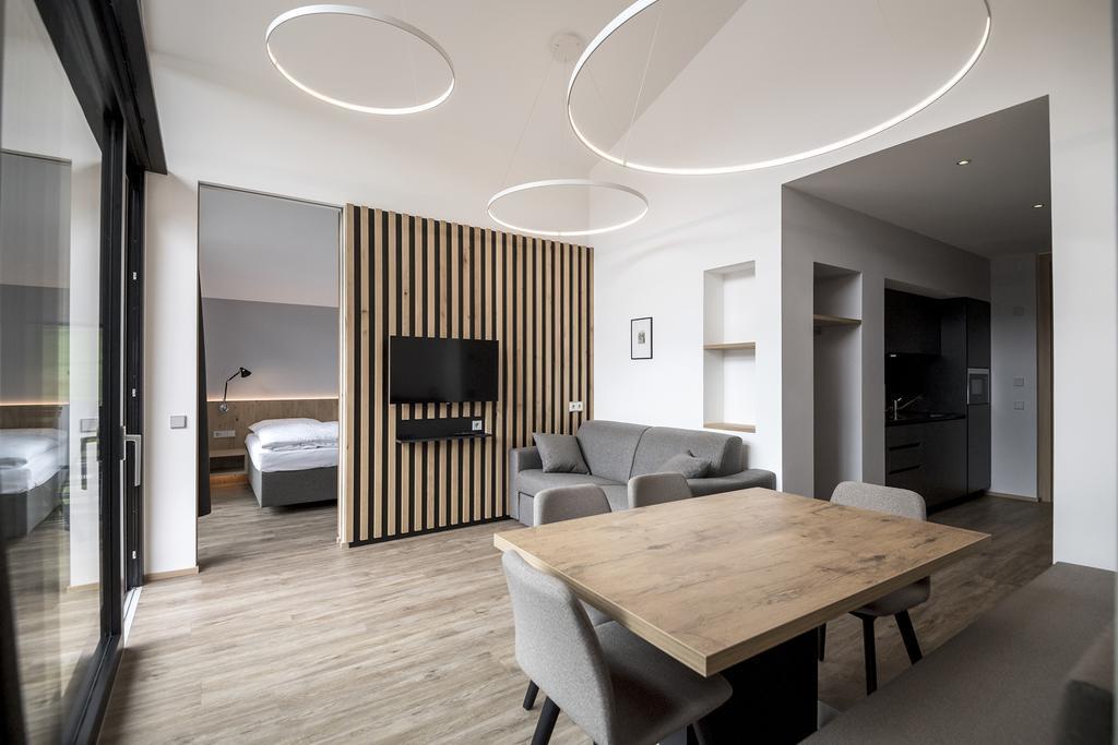 Residence Hotel Fever Ortisei Bagian luar foto