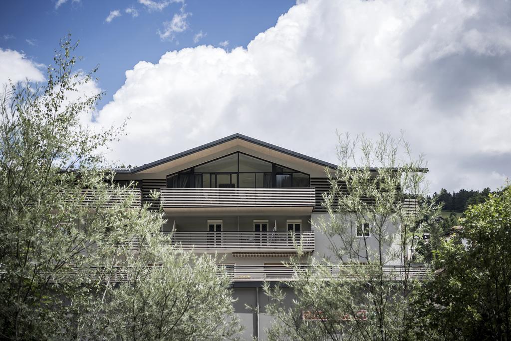 Residence Hotel Fever Ortisei Bagian luar foto